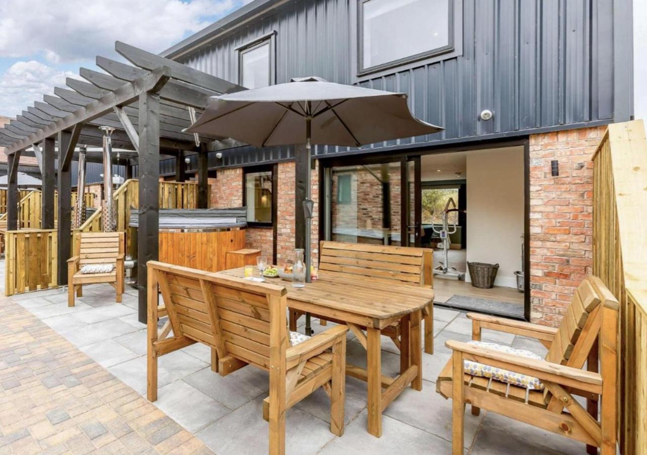 Fawn Cottage Disabled Adapted 3 Bedroom Hot Tub Coughton Exteriér fotografie